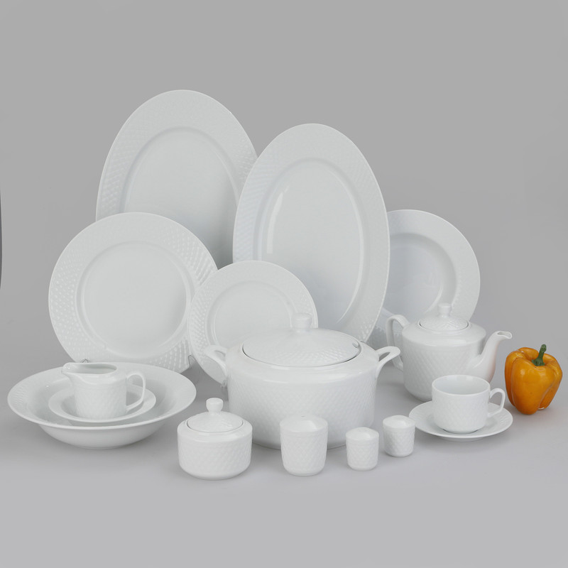 سرویس غذاخوری 102 پارچه چینی زرین ایران سری رادیانس مدل White درجه یک