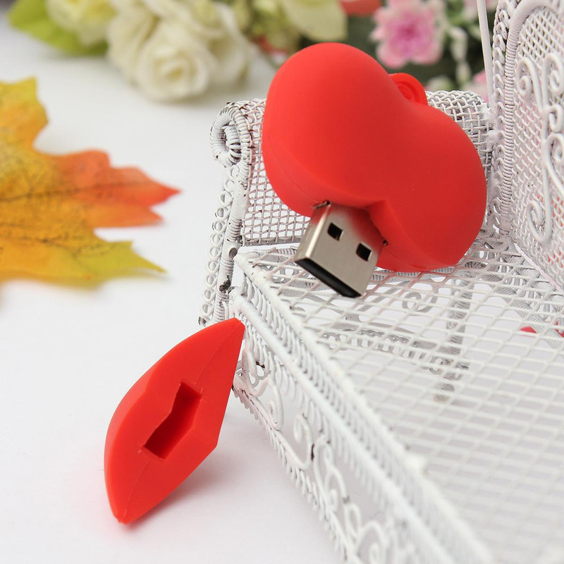 فلش مموری  Usb 2.0 اولتیتا مدل ایموجی قلب ظرفیت32  گیگابایت
