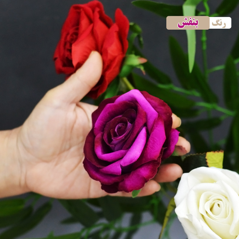 گل مصنوعی شاخه گل رز کد 50، طول 50 سانتی‌متر، بسته 3 عددی، ابعاد 10×10×50 سانتی‌متر، وزن 50 گرم