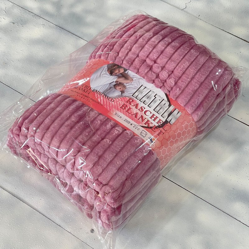 پتو مسافرتی 2 نفره شادیلون مدل کاترین پلیسه ای سایز 220x200 سانتی‌متر