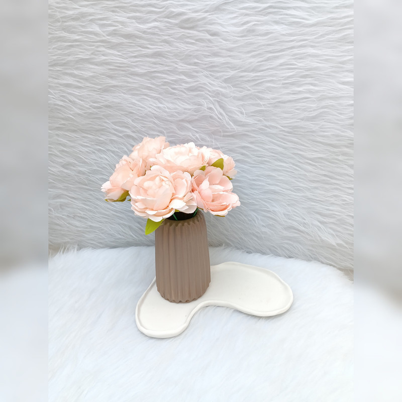 گلدان دکوری مدل شیاردار PD131