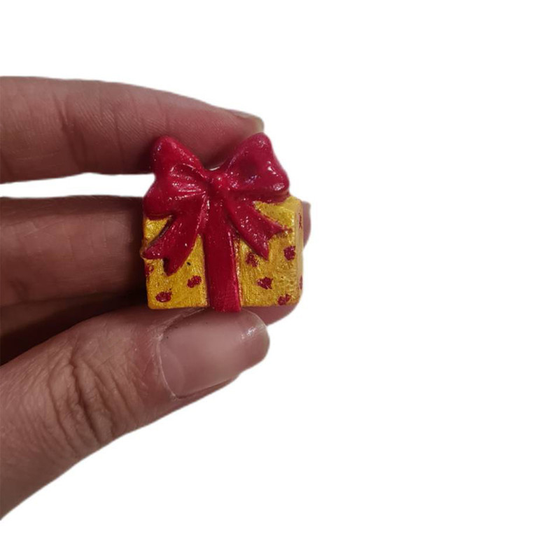 مجسمه مدل مجموعه بابانوئل و درخت برفی و هدایا بسته 7 عددی