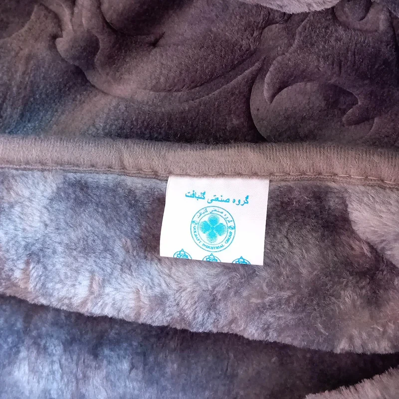 پتو گلبافت مدل گل برجسته سايز 160x220 سانتي متر