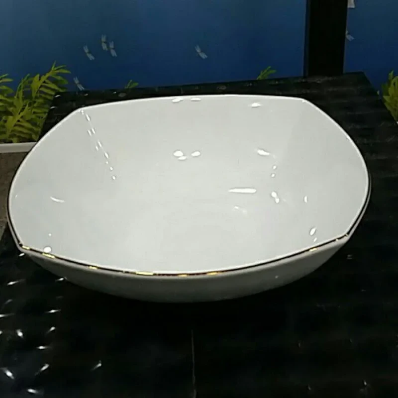 پیاله شرکت صنایع چینی تقدیس مدل مربع لب طلای 13 بسته 6 غددی