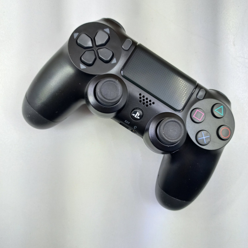 دسته بازی پلی استیشن 4  مدل PS4