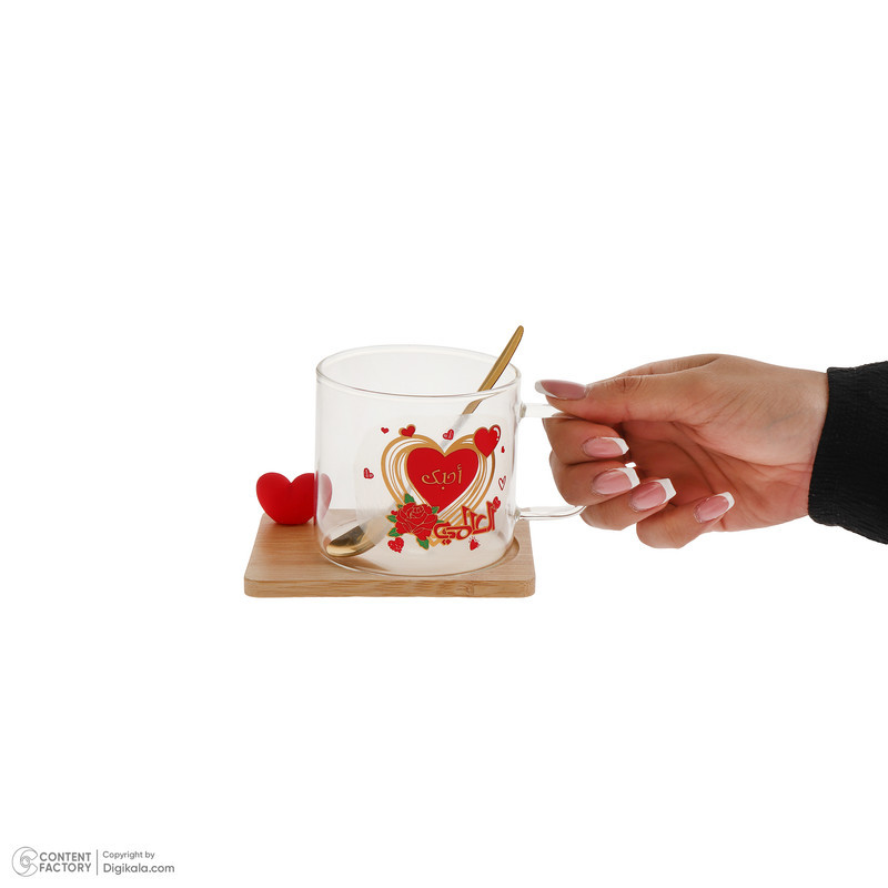 ماگ مدل قلب به همراه زیر لیوانی و قاشق