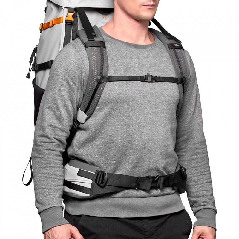 کوله پشتی دوربین لوپرو مدل PhotoSport PRO 70L AW III (M-L)