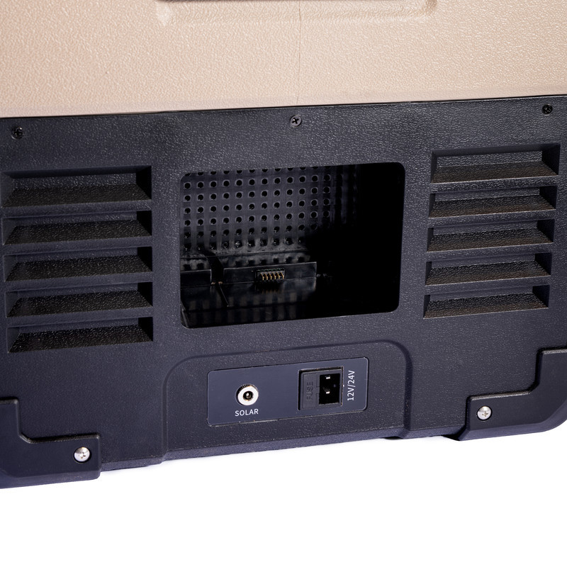 یخچال فریزر خودرو الپی‌کول مدل TA-55 ظرفیت 55.3 لیتر