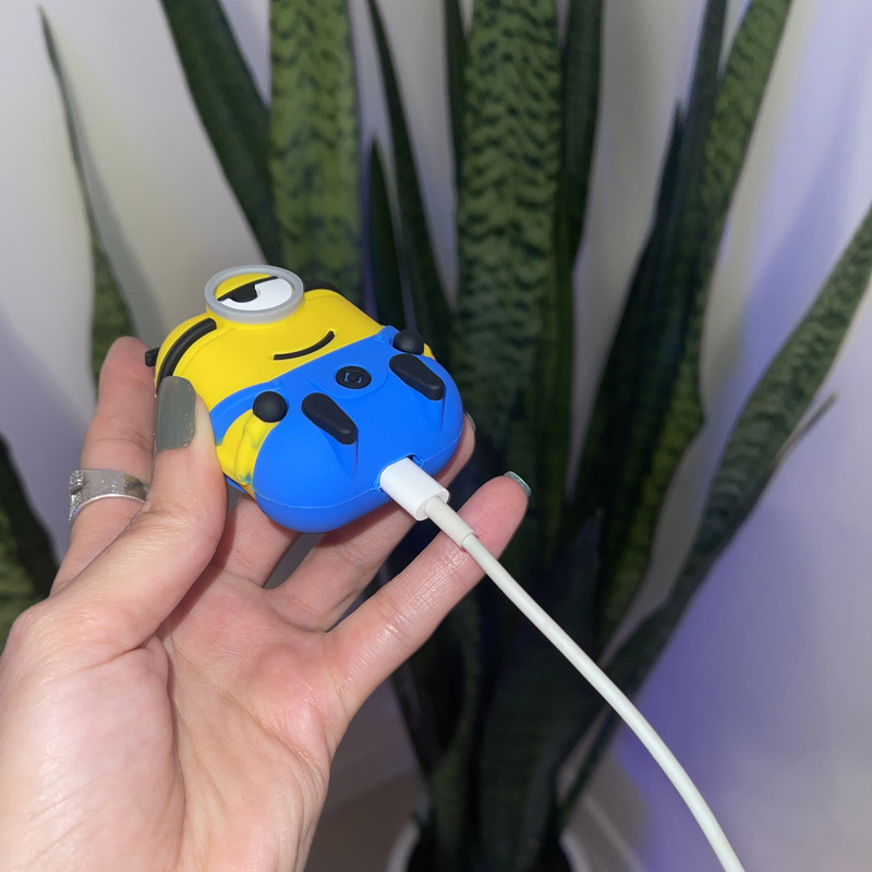 کاور مدل Minion2 مناسب برای کیس اپل Airpod1Airpod2