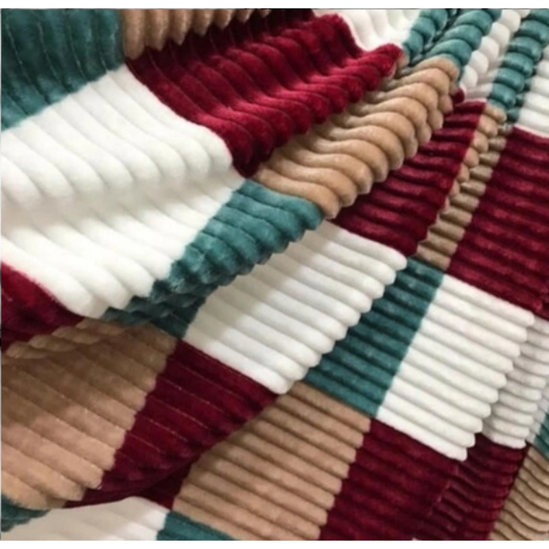 پتو مسافرتی مدل پلیسه چهار خانه سایز 200 × 150 سانتی متر