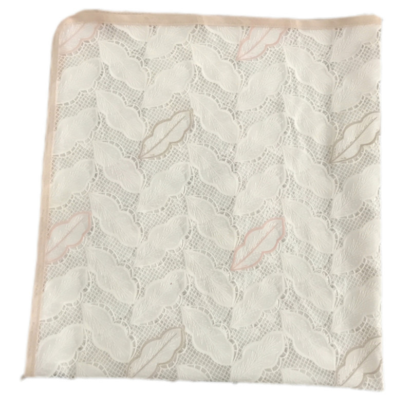 سفره 2 نفره مدل رویال طرح گیپور سایز 70×70 سانتی متر کد 05