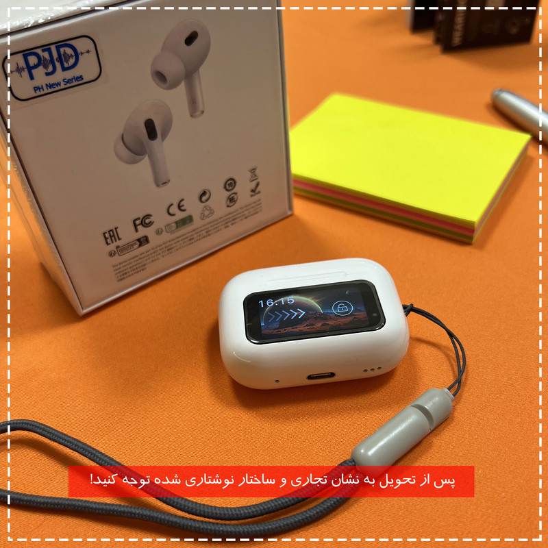 هدفون بلوتوثی مدل PJD Pro2nd V5.4 Light دارای نویز کنسلینگ فعال (ANC)، درگاه شارژ USB Type-C، شارژ بی سیم، پشتیبانی از فرمان لمسی، نمایشگر روی صفحه محفظه شارژ، نشانگر LED