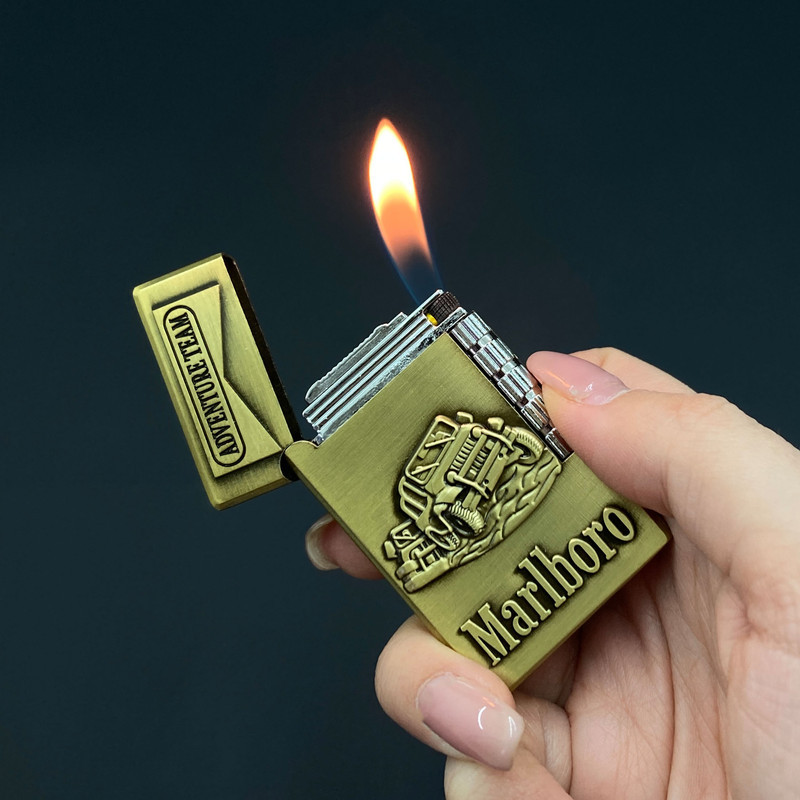فندک گازی مدل سنگ بغل طرح ماشین مارلبرو کد DKD-1287