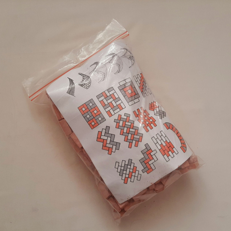 ساختنی مدل آجر مینیاتوری کد p180 بسته 180 عددی