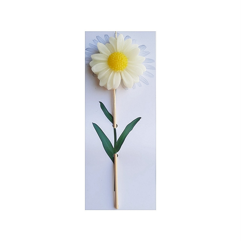 گیفت مدل شمع مارگاریت طرح کارتی بسته ۱۲ عددی