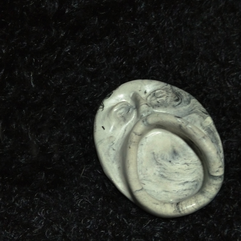 زیرسیگاری مدل بتنی face