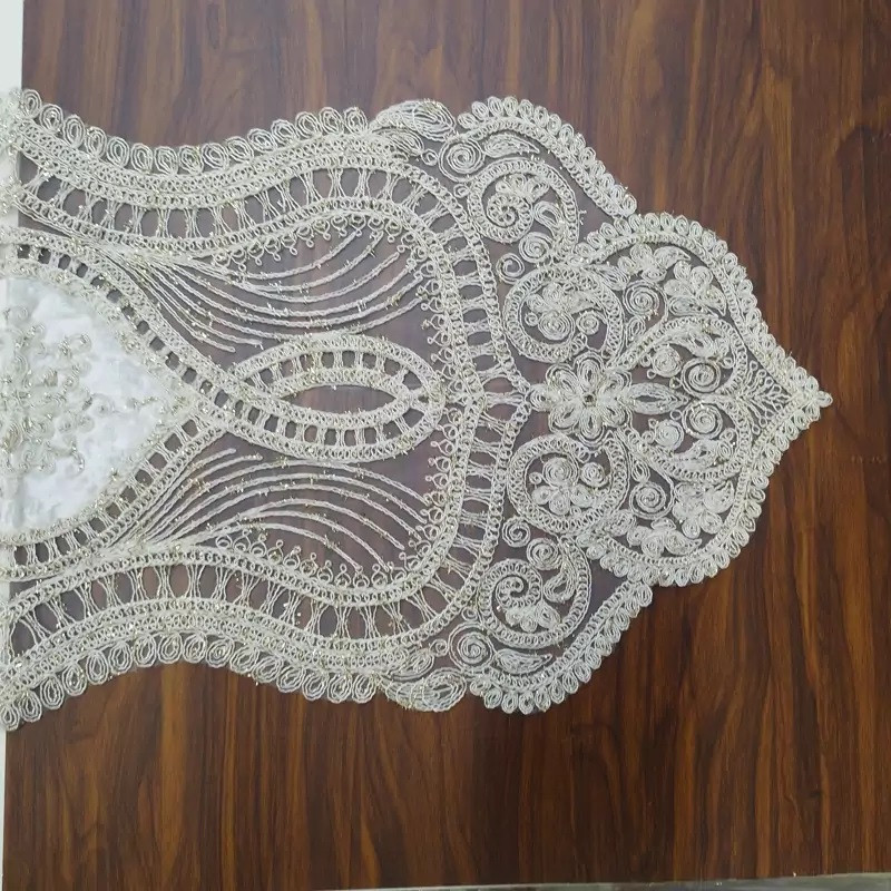 ست رومیزی سه تکه مدل قیطان دوزی طرح هارمونی