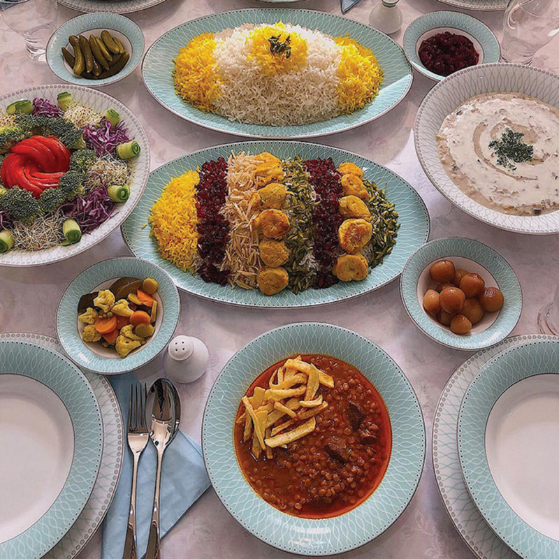 سرویس غذاخوری 108 پارچه 12 نفر چینی زرین ایران مدل شهرزاد ژانتی درجه یک