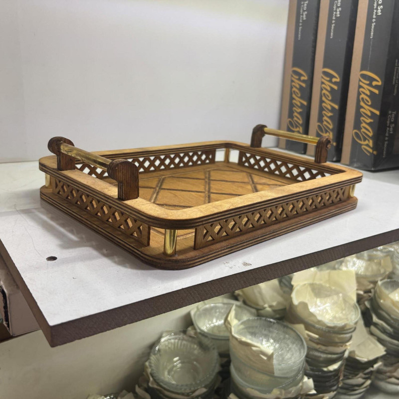سینی دسته دار مدل چوبی طرح دار سایز 24*33 سانتی متر