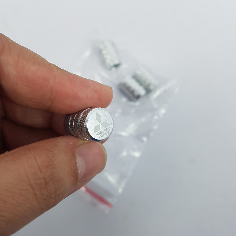 سروالف خودرو میتسوبیشی  کد Mitso2L-Sil2025 مجموعه 4 عددی