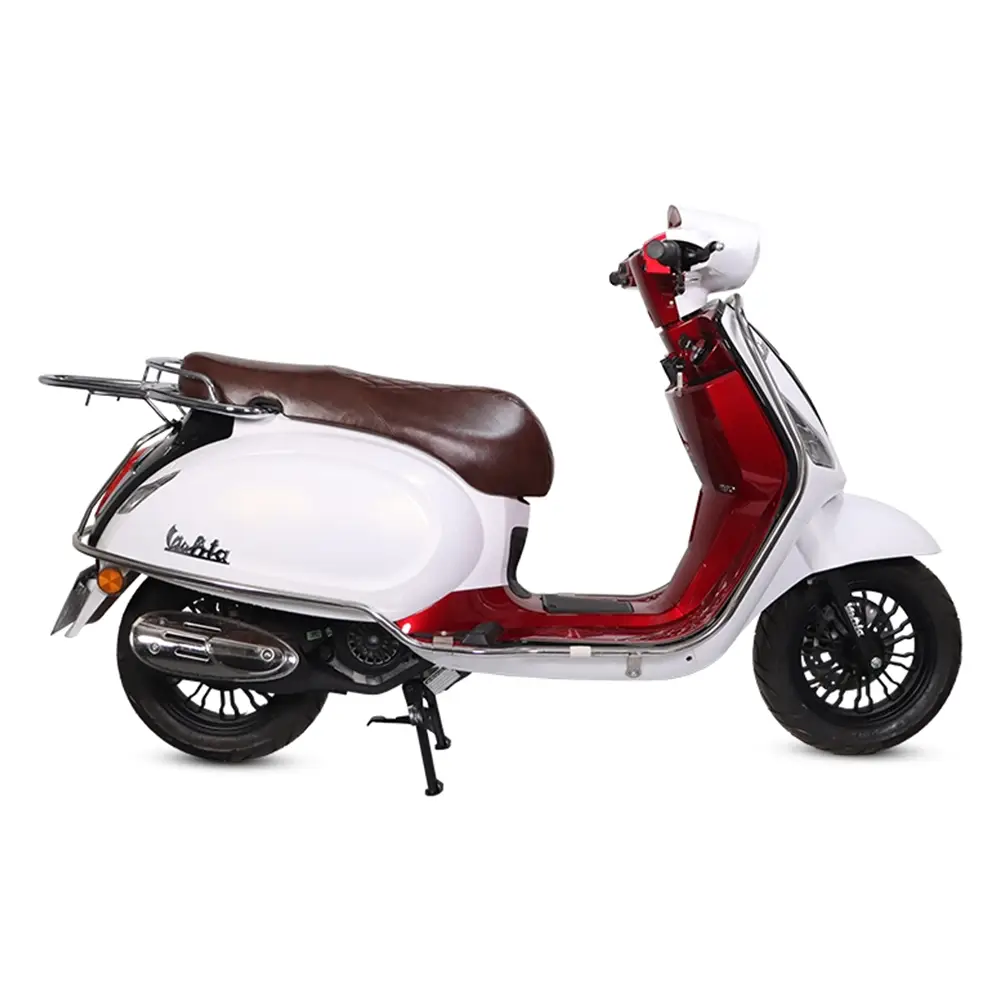 موتور سیکلت پیشرو ویشتا طرح وسپا ۱۵۰ سی سی سال ۱۴۰۳